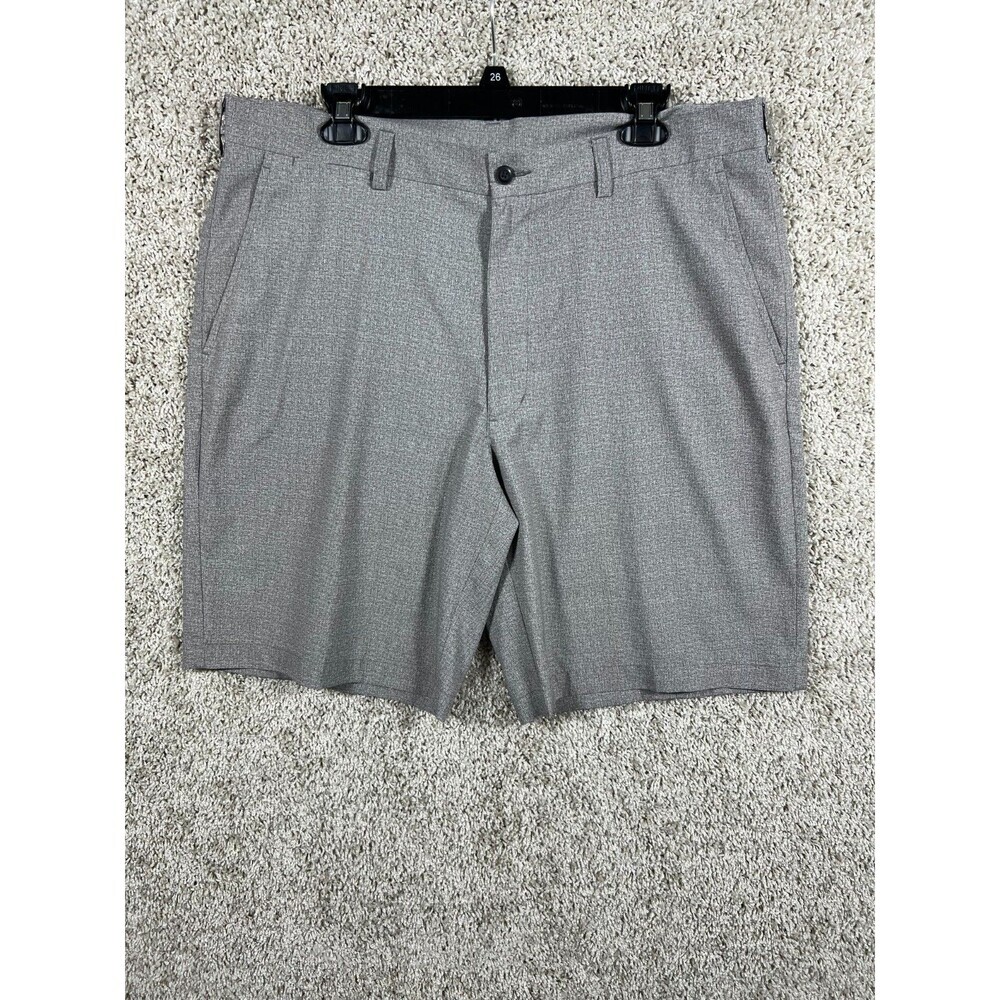 PGA TOUR Men's Classic Fit Performance Shorts Size 36